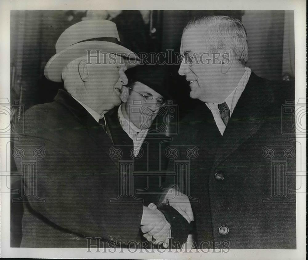 1941 Press Photo Vice President John Garner and Col Edwin Halsey - Historic Images