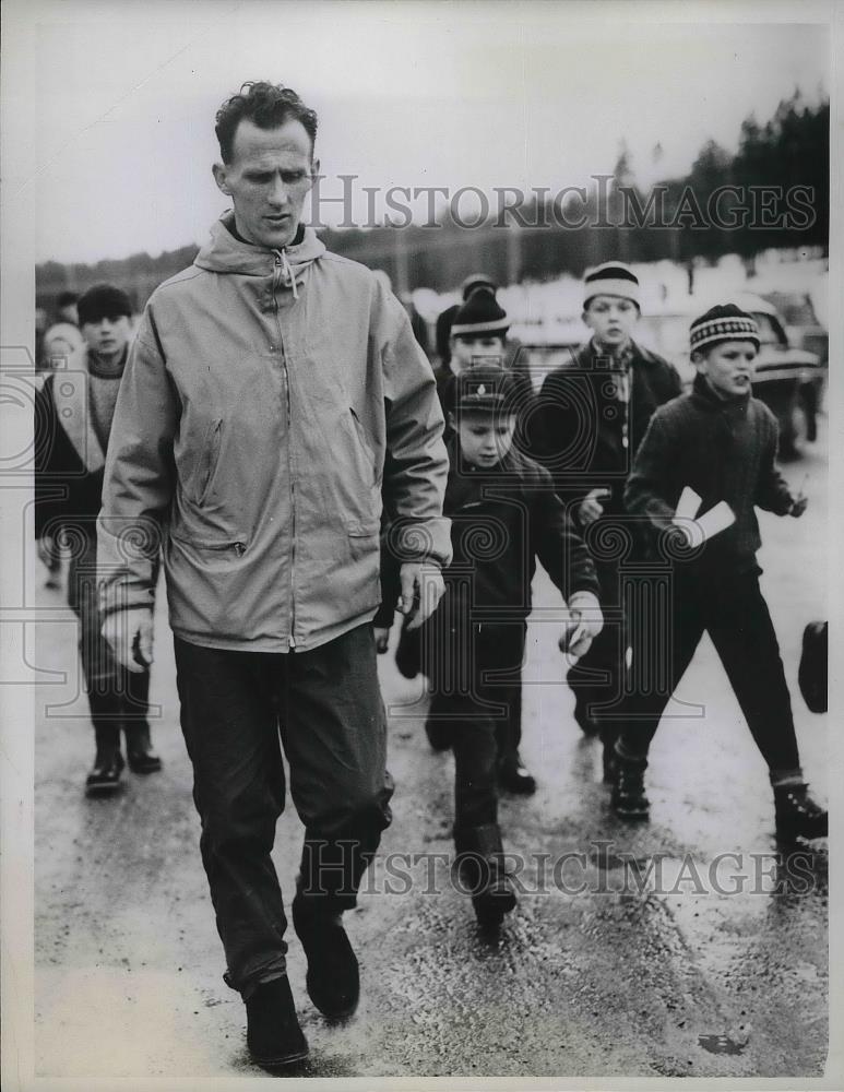 1961 Press Photo Sweedish Skier Sixten Jernberg - Historic Images