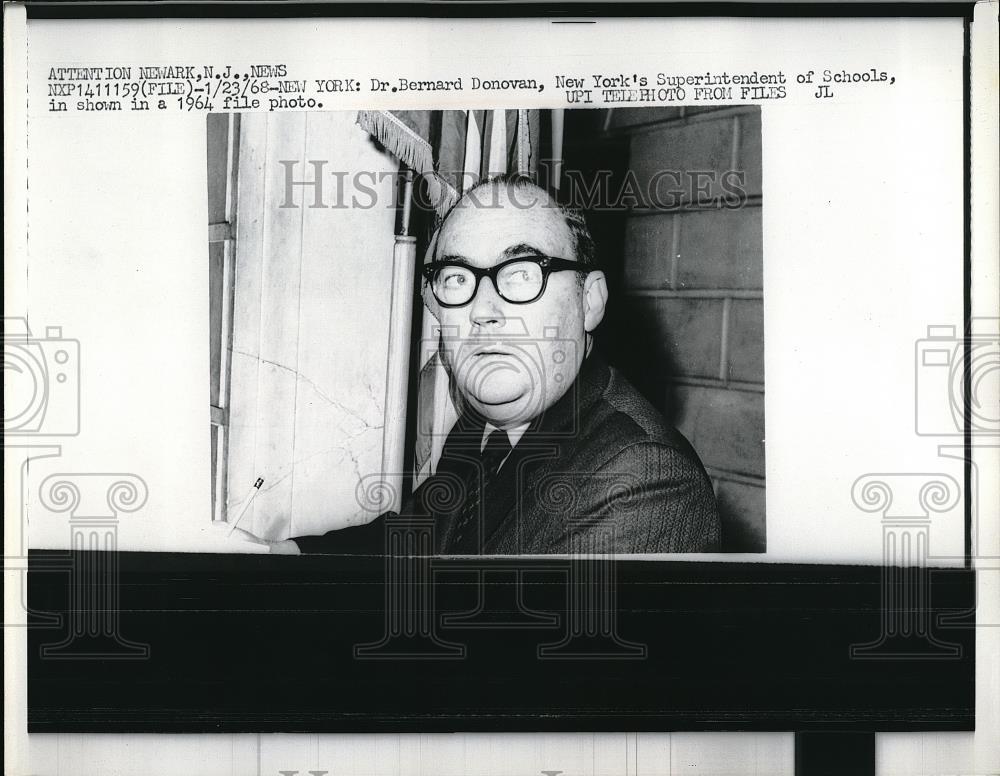 1968 Press Photo NY School Superintendent Dr. Bernard Donovan - Historic Images