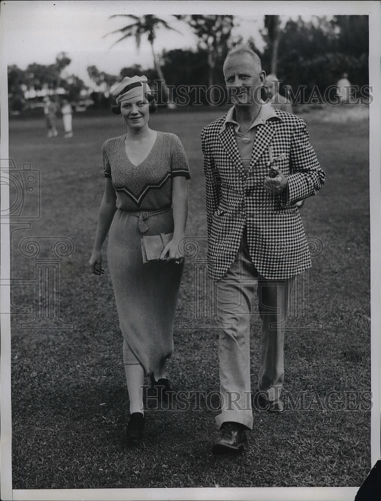 1934 Press Photo Mr &amp; Mrs Alan Howard at Palm Beach, Fla - Historic Images