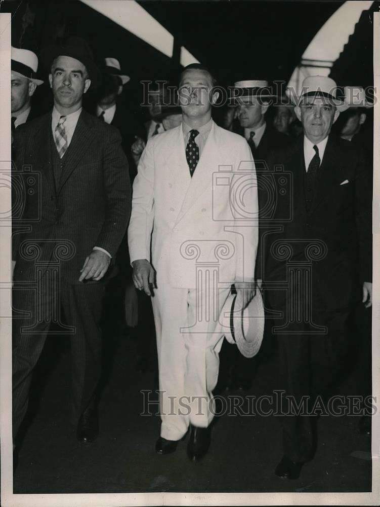 1936 Press Photo Marion A. Zioncheck, Robert Ryan, Edward Kelley, Police - Historic Images