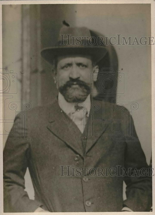 1918 Press Photo Octave Homberg Author - Historic Images