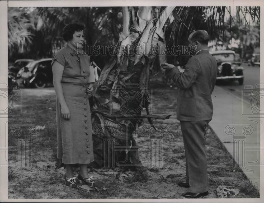 1937 Press Photo Mike Acheman and Mrs. Guensey Cumming Jr. - Historic Images