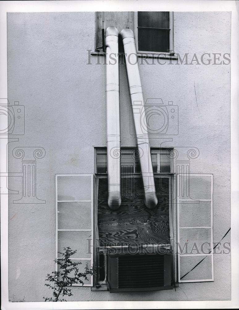 1955 Press Photo Air Conditioning on Randall AFB - Historic Images