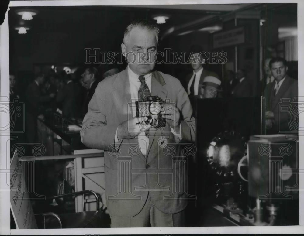 1935 Press Photo Orestes Caldwell Director of the Hall of Science at Expo in NY - Historic Images