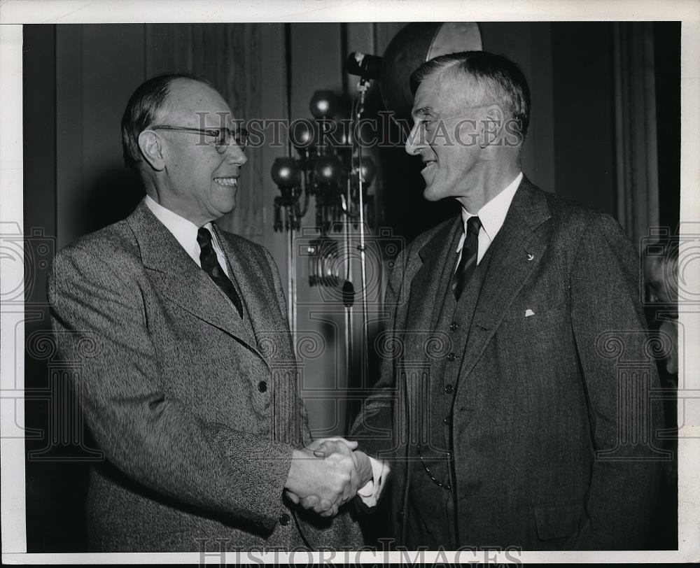 1952 Press Photo Sen Rbt Taft of Ohio &amp; Sen. Leverett saltonstall of Mass. - Historic Images