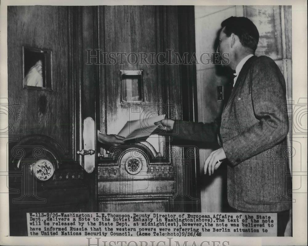 1948 Press Photo LE Thompson Deputy Director of European Affairs - Historic Images