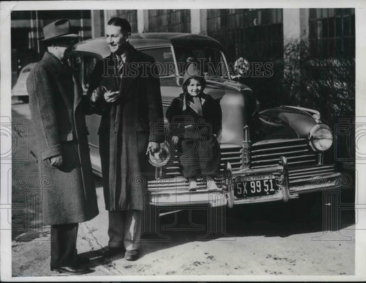 1942 Press Photo A.R. Dayton, G.H. Pratt, Elsie Dayton, Detroit, Michigan - Historic Images