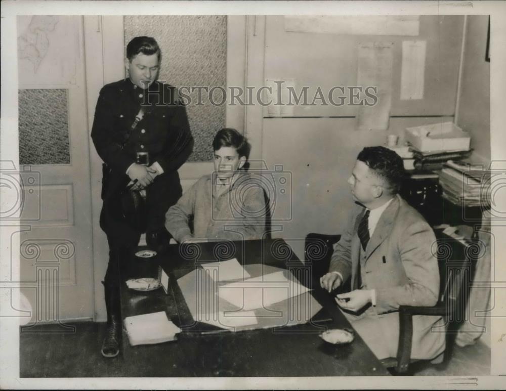 1932 Press Photo Stanely Wisher 15 Year Old Farm Hand Killed Employer - Historic Images