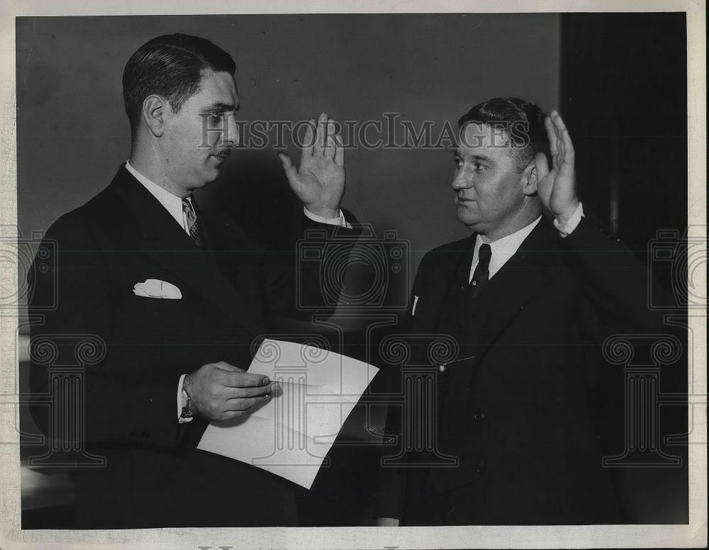 1936 Press Photo Leonard Frost Attorney &amp; Edward Bradley of School Board - Historic Images