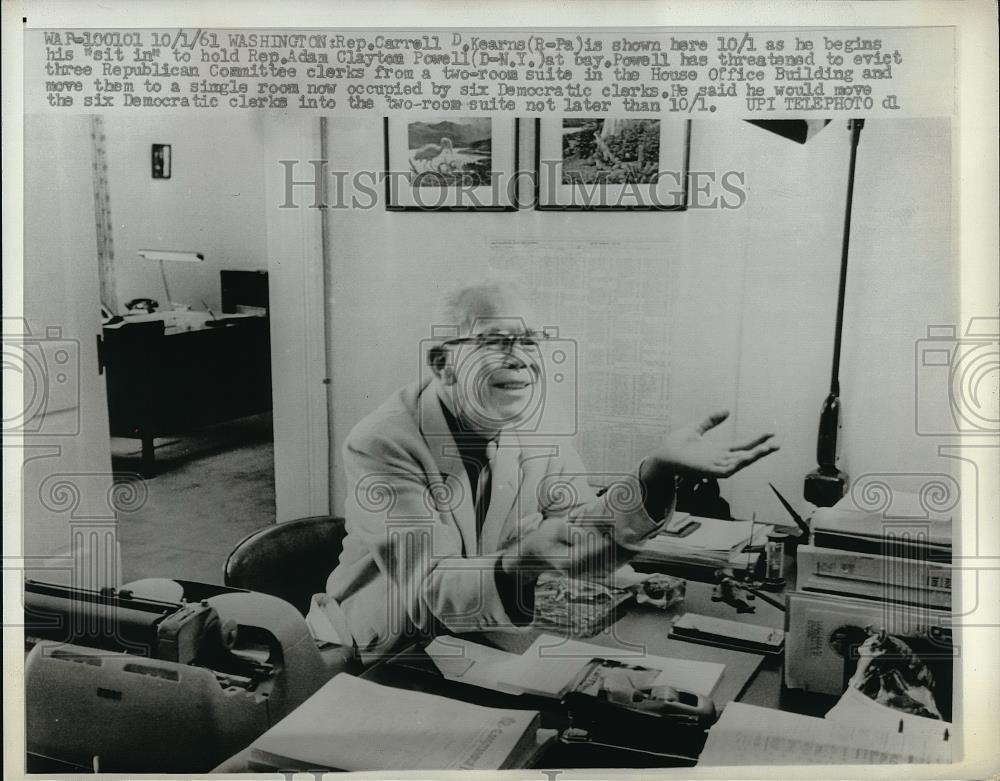 1961 Press Photo Rep Carroll Kearns Sitting In his Office Rep Clayton Wants It - Historic Images