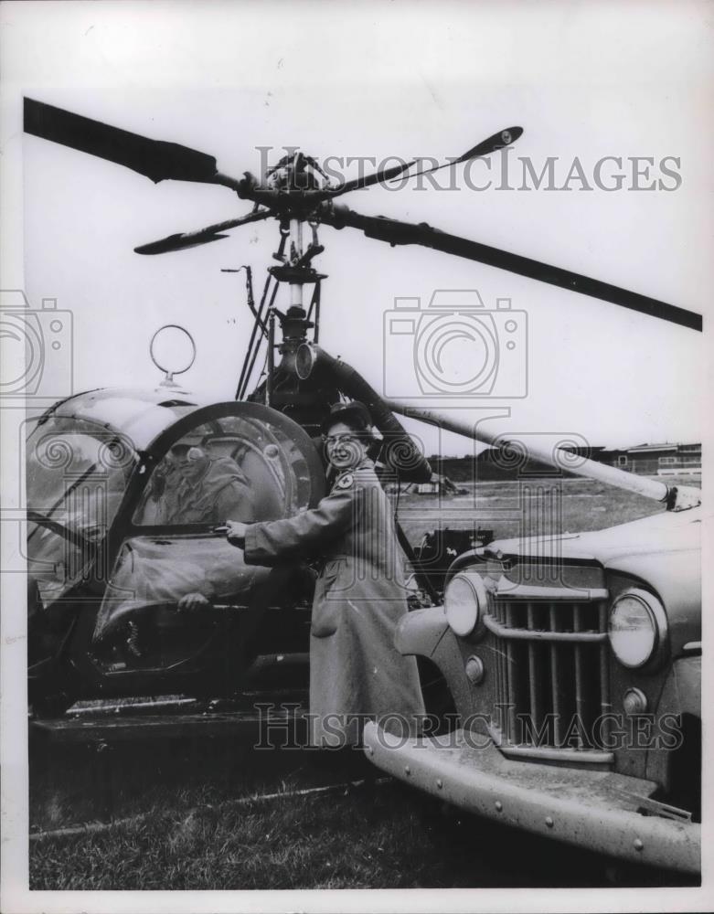 1956 Press Photo American Red Cross - Historic Images