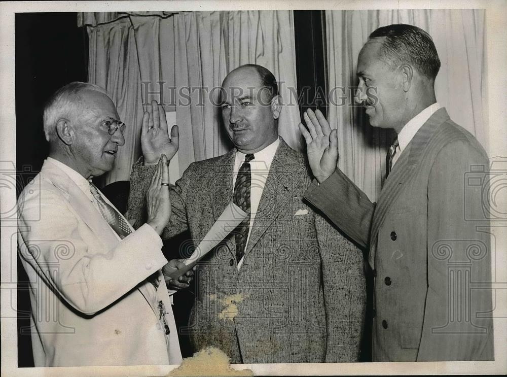 1938 Press Photo Sumpter Smith, Thomas Hardin, Oath of Office Air Safety Board - Historic Images