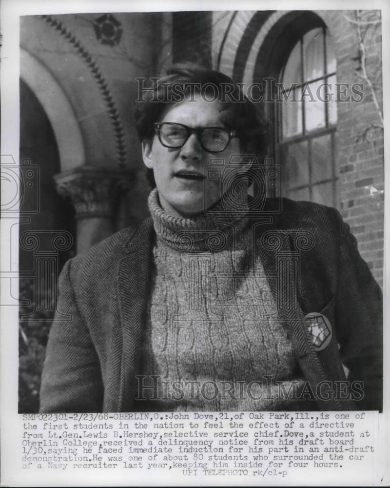 1968 Press Photo John Dove Student at Oberlin College Received Delinquency Draft - Historic Images