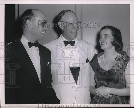 1952 Press Photo Senator Taft of Ohio with Son Horace & His New Wife - Historic Images