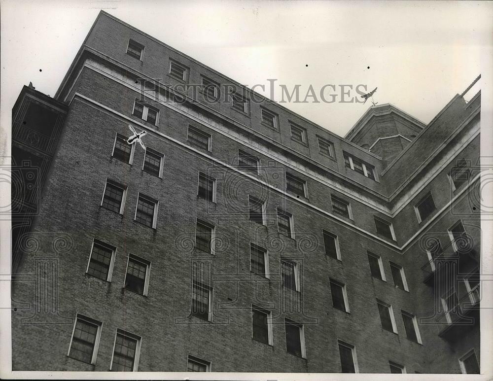 1938 Press Photo An &quot;X&quot; marks the room where Mrs. Franklin D. Roosevelt Jr. - Historic Images