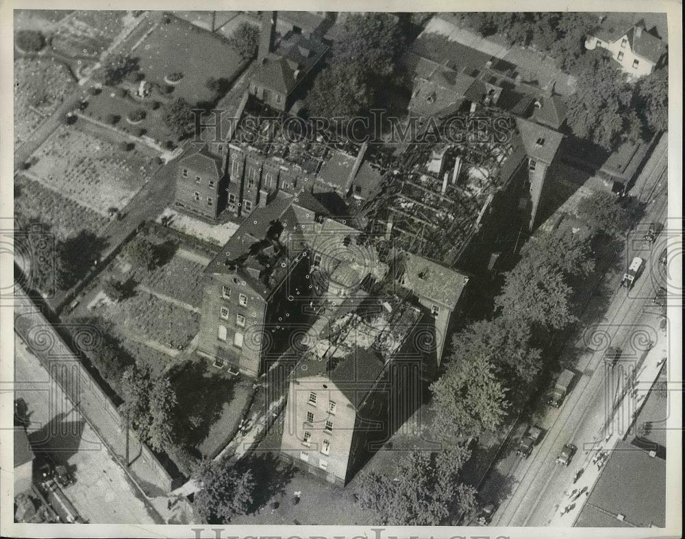 1931 Press Photo Aerial of Fire of Home For the Aged - Historic Images