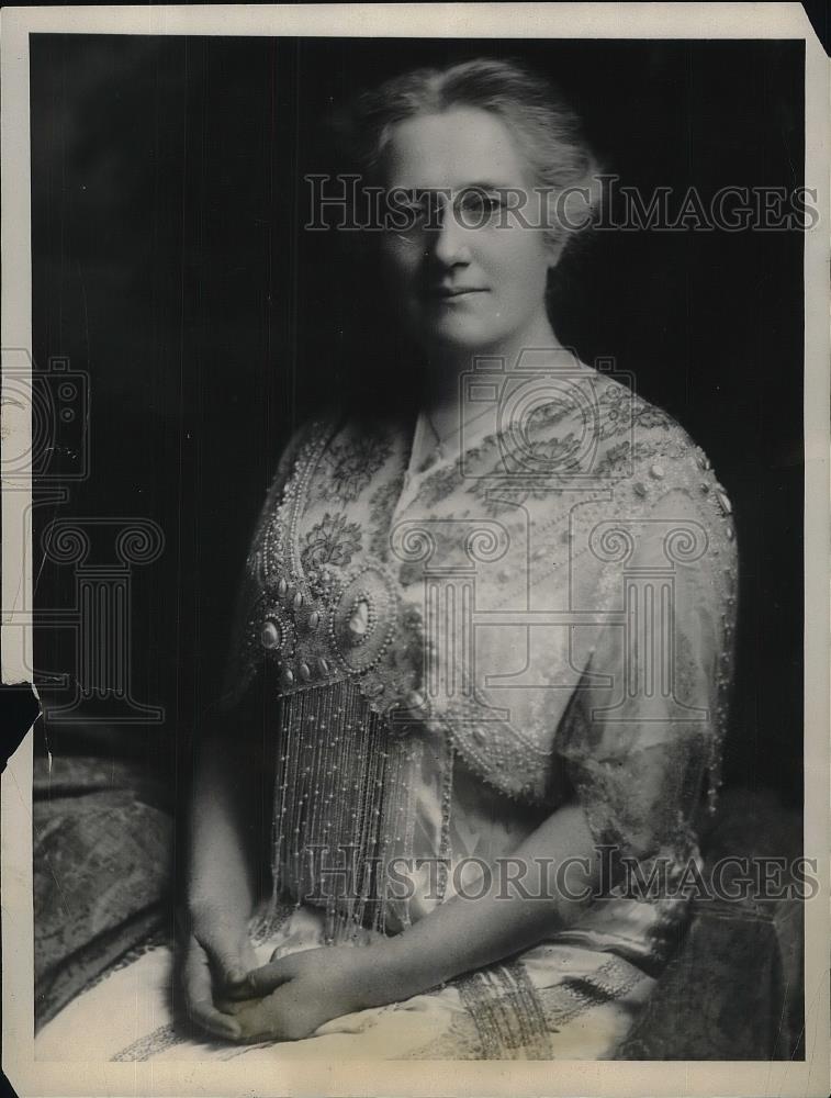 1928 Press Photo Widow Mrs. Amanda Louisa let entire estate of late &quot;Wheat King&quot; - Historic Images