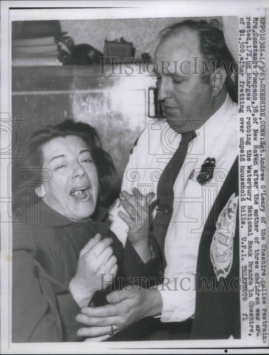 1963 Press Photo Sgt. Andrew O'Leary and Mrs. Constance Pompano - Historic Images