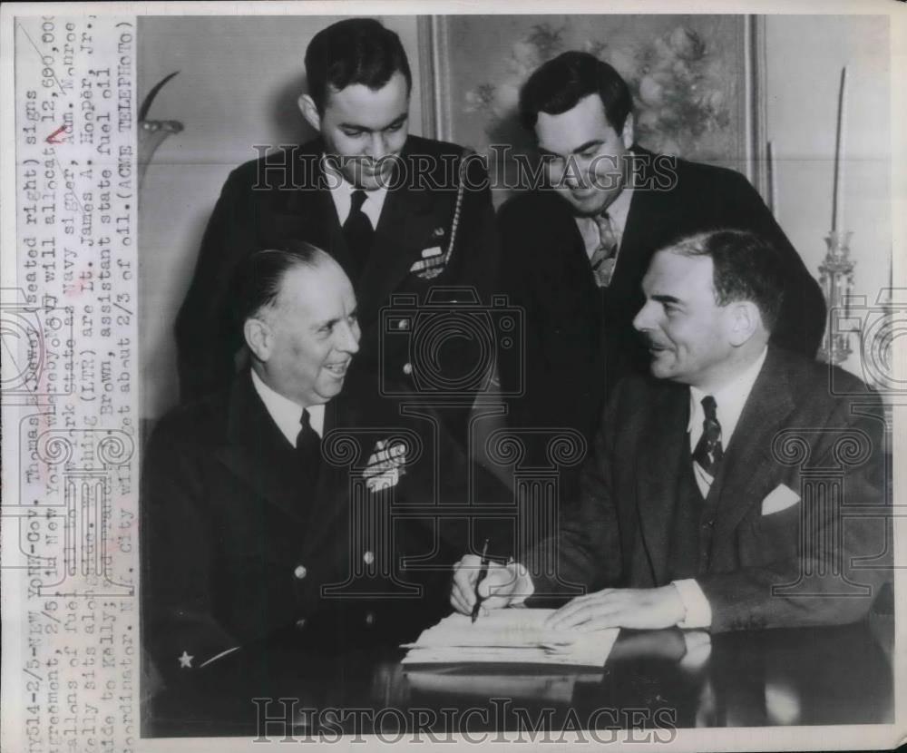 1948 Press Photo Thomas E. Dewey, Adm. Monroe Kelly, Lt. James Hooper Jr. - Historic Images