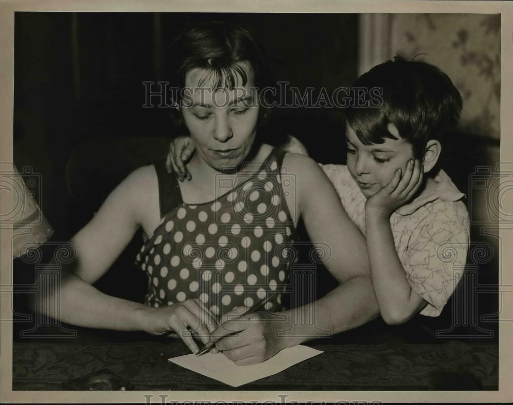 1934 Press Photo Mrs Ann Sottosanti &amp; Clifford - neb25916 - Historic Images