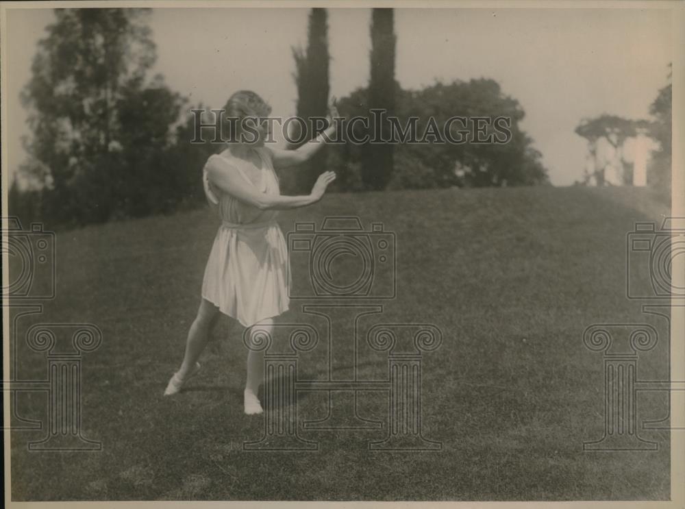 1923 Press Photo Jujitsu Emily Diana Watts - Historic Images