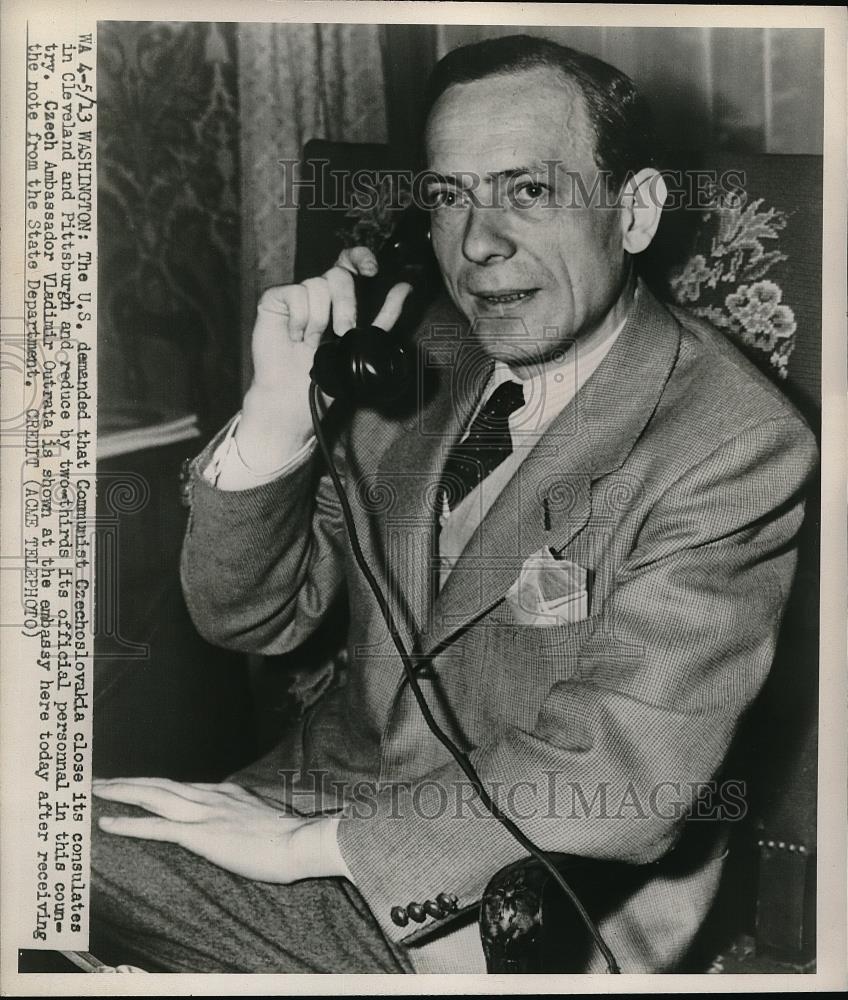 1950 Press Photo Czech Ambassador Vladimir Outrata at D.C. embassy - Historic Images