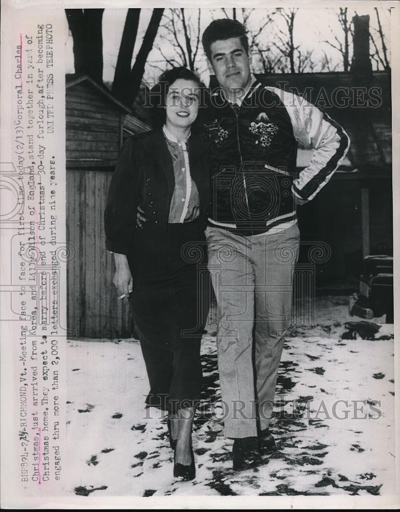 1958 Press Photo Corporal Charles Christmas Lilly Wilson engaged 2000 letters - Historic Images