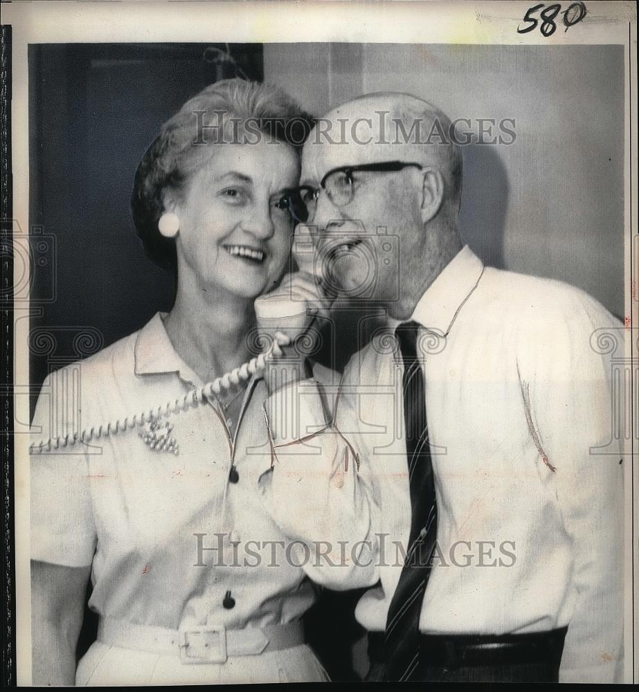 1964 Press Photo James A. McDivitt Sr. & Wife Margaret, Parents of Astronaut - Historic Images