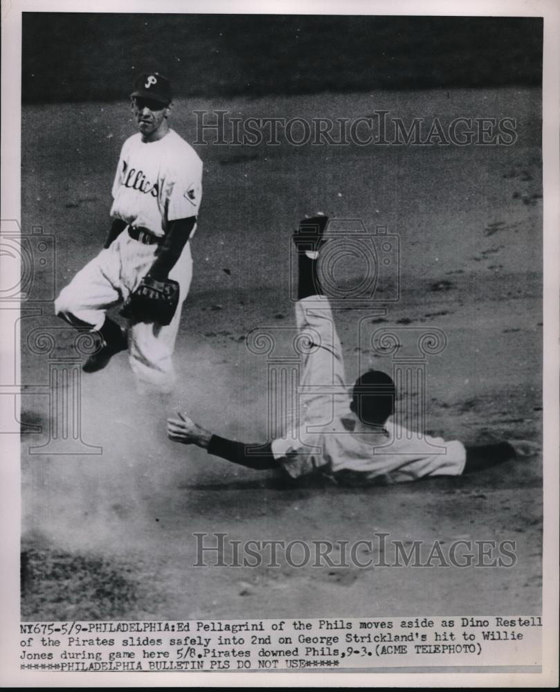 1951 Press Photo Phillies ed Pellagrini Moves For Pirate Dino Restell's Slide - Historic Images