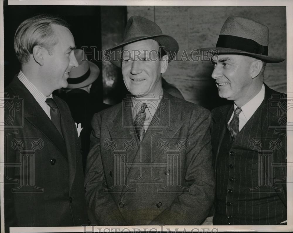 1940 Press Photo Fred Lindstrom, Bill Sweeney, Larry Gilbert, Minor Leagues - Historic Images