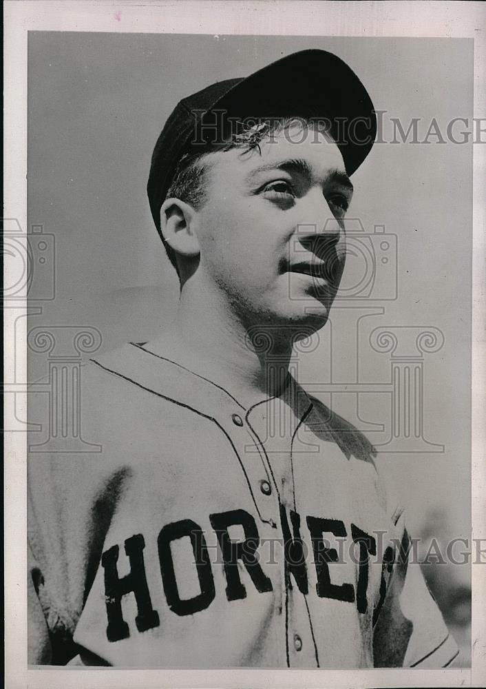 1939 Press Photo Mike Green of Montana at Senators spring training - Historic Images