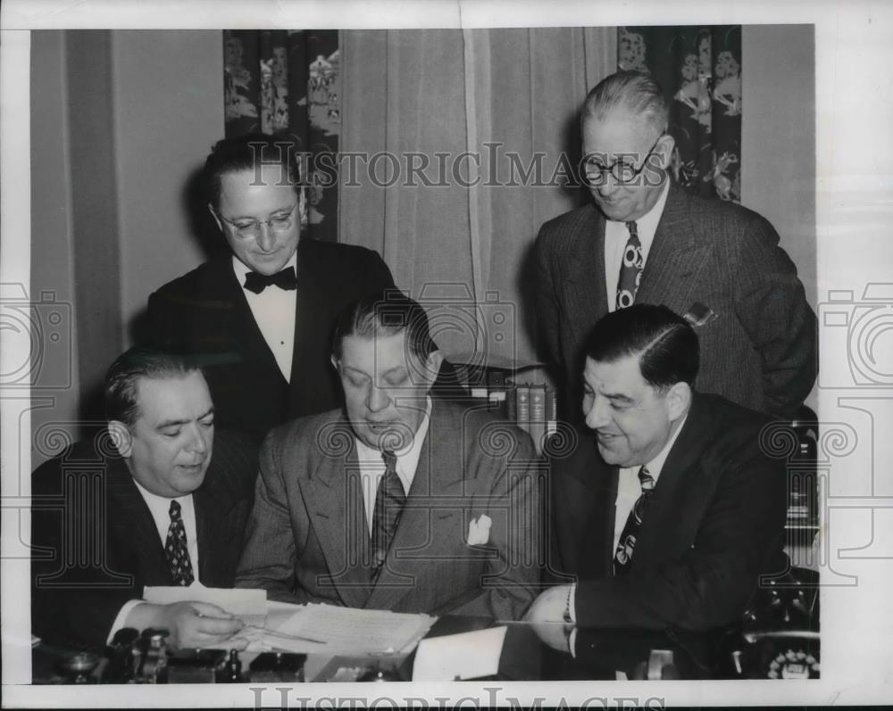 1947 Press Photo NYC, Mayor O'Dwyer,E Bernecker,L Joseph,Dr Jacobs,Rabbi Schorr - Historic Images