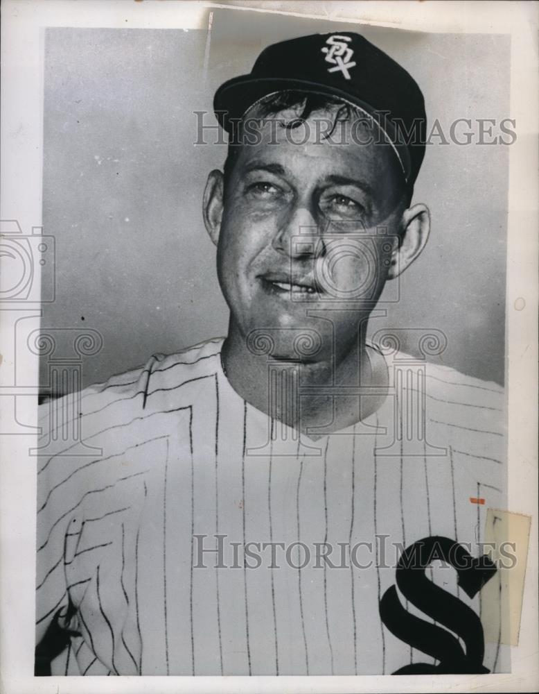 1960 Press Photo Sherman Lollar Jr. of Chicago White Sox - Historic Images