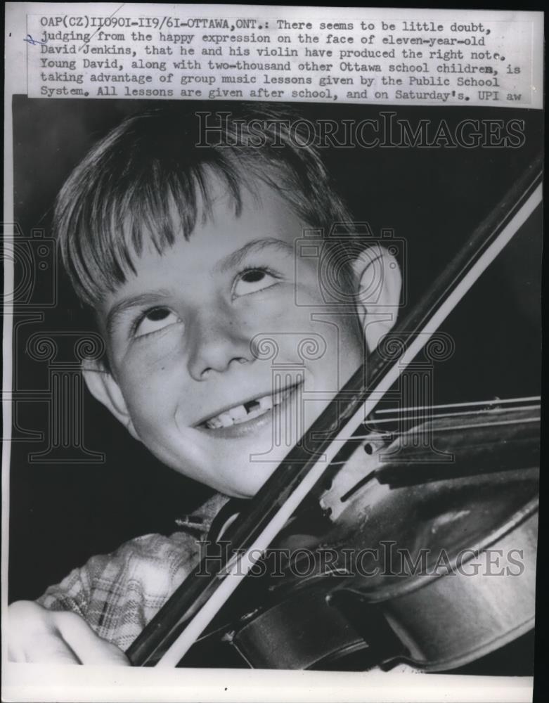 1961 Press Photo David Jenkins take music lesson at Ottawa School Children. - Historic Images