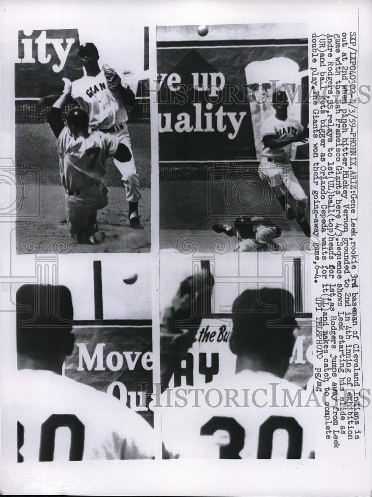 1959 Press Photo Gene Leek out at 2nd, Andre Rodgers relays to 1st - Historic Images