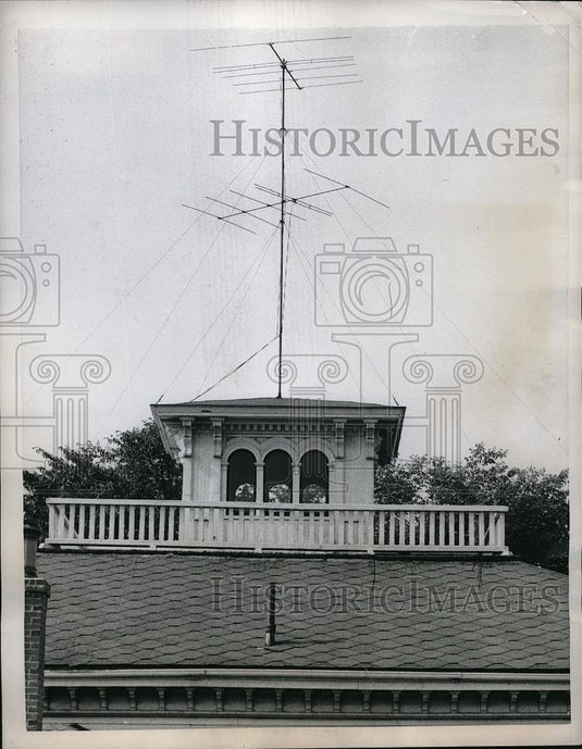 1959 Press Photo Charlottetown Home with "Widow's Walk" Rooftop and TV Aerials - Historic Images
