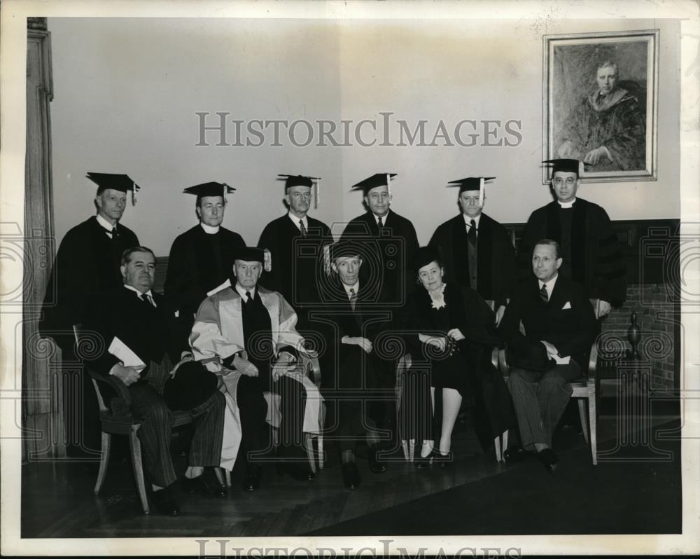 1941 Press Photo Carlos Martin, Sir Lyman Poore Duff, Viscound Halifax, Anne - Historic Images