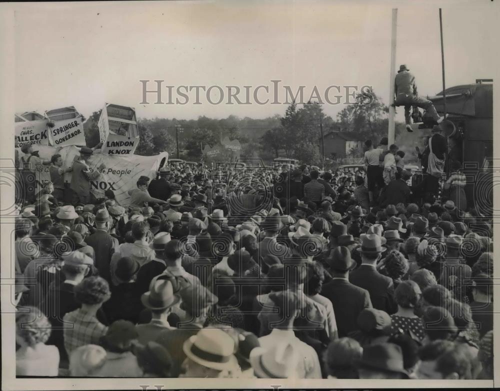 1936 Press Photo Covered Wagon meet Gov. Alf Landon during election campaign. - Historic Images