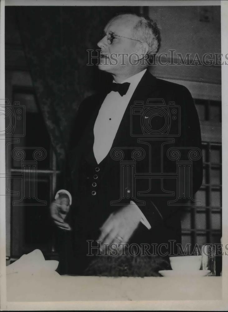 1936 Press Photo Gov. Alf M.Landon speak at Kansas Day Celebration in Topeka. - Historic Images