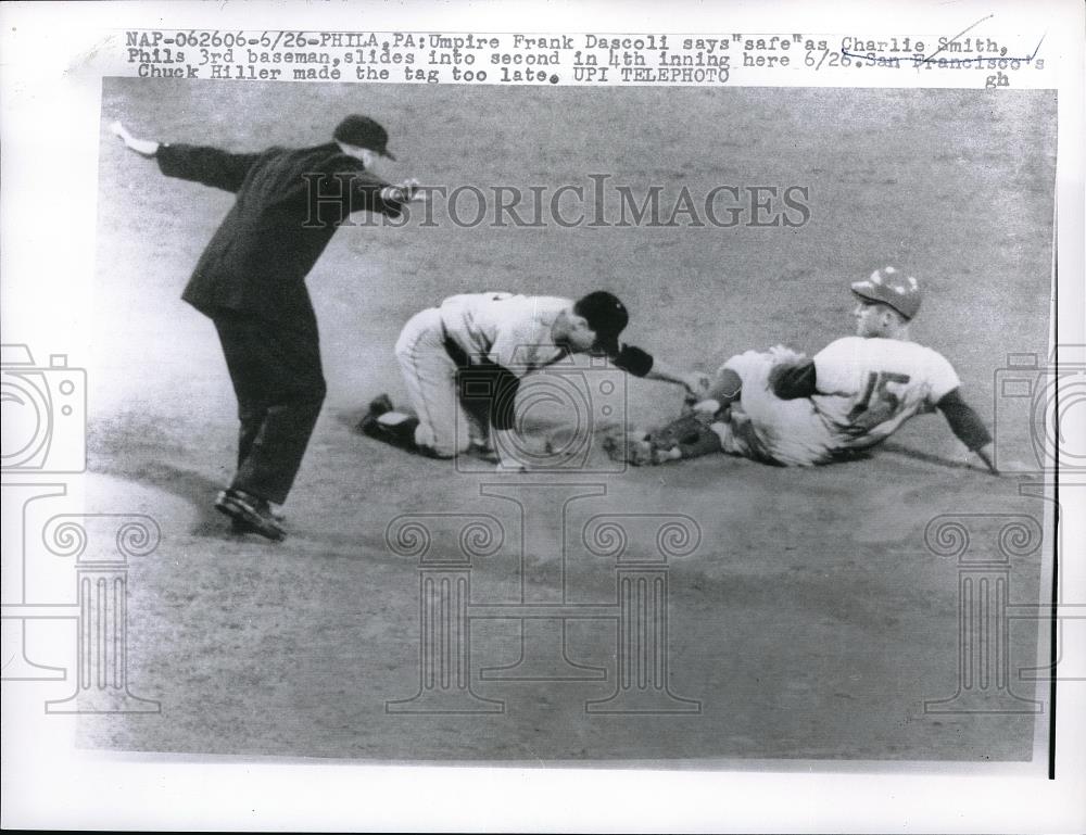 1941 Press Photo Umpire Frank Dascoli &amp; San Francisco Giants Chuck Hiller - Historic Images