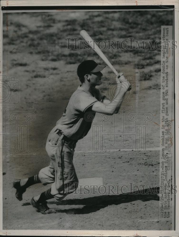 1948 Press Photo Bob Lemon Doubles In First Game Of Doubleheader - Historic Images