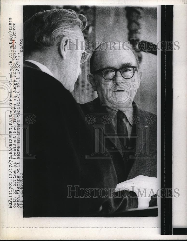 1970 Press Photo Sen. Robert Fleming Judge Homer Krider - Historic Images