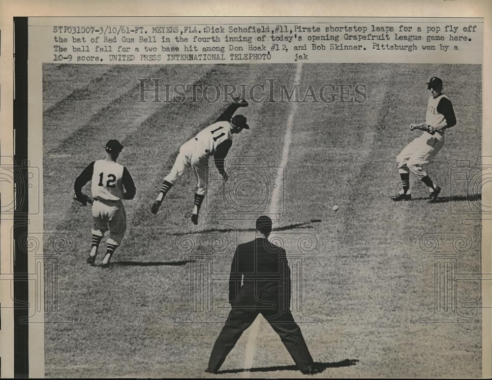 1961 Press Photo Pirate shortstop Dick Schofield,Don Hoak,Bob Skinner - Historic Images