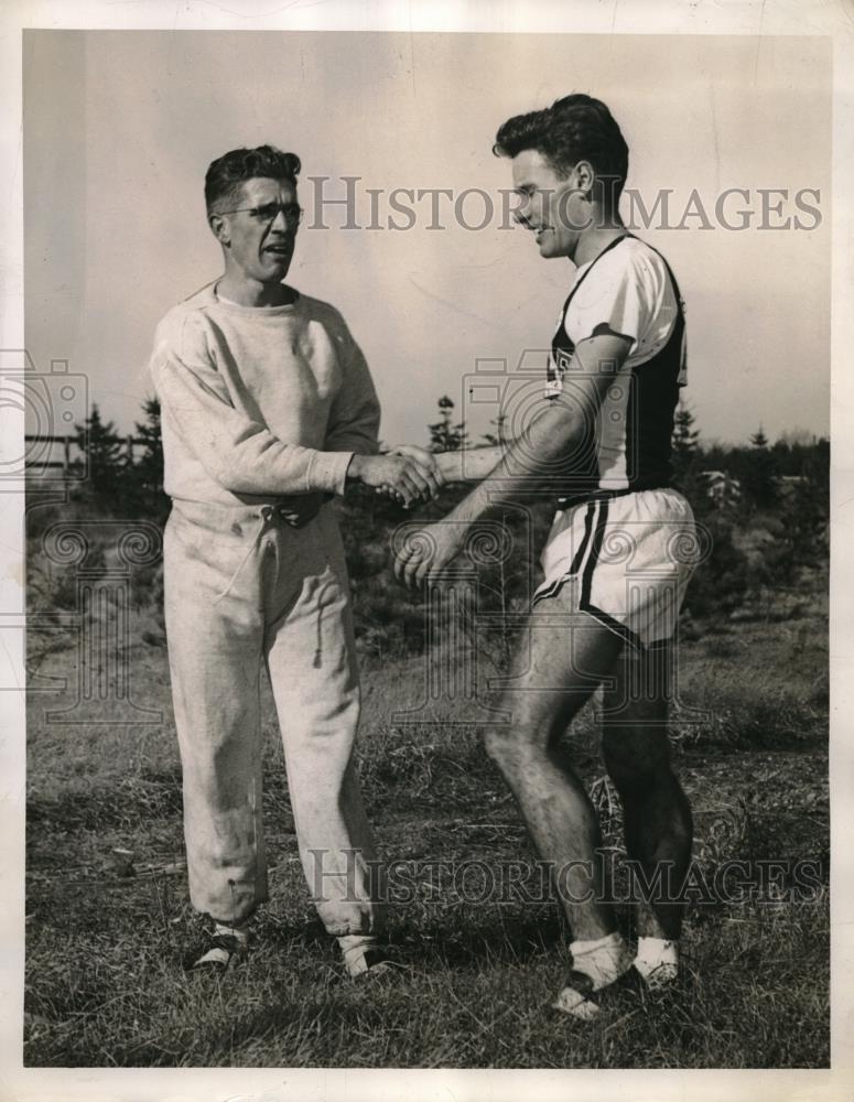 1940 Press Photo Gilbert Dodds Place 1st in Cross Country Run of Ashland College - Historic Images