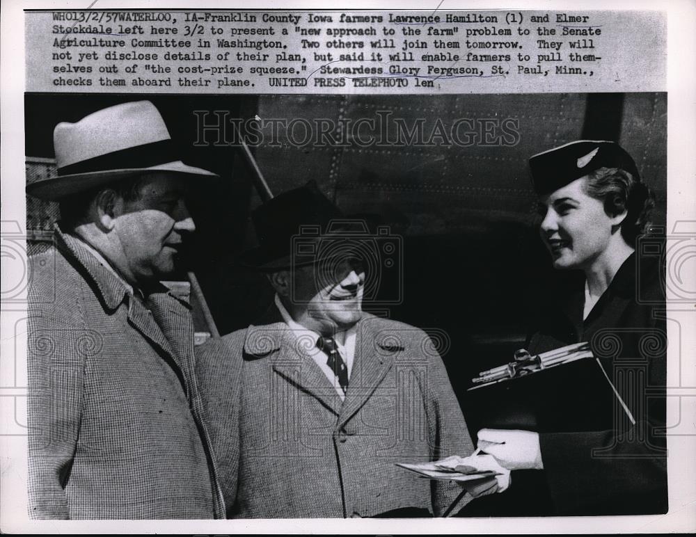 1957 Press Photo Iowa Farmers Lawrence Hamilton & Elmer Stockdale, G. Fergeson - Historic Images