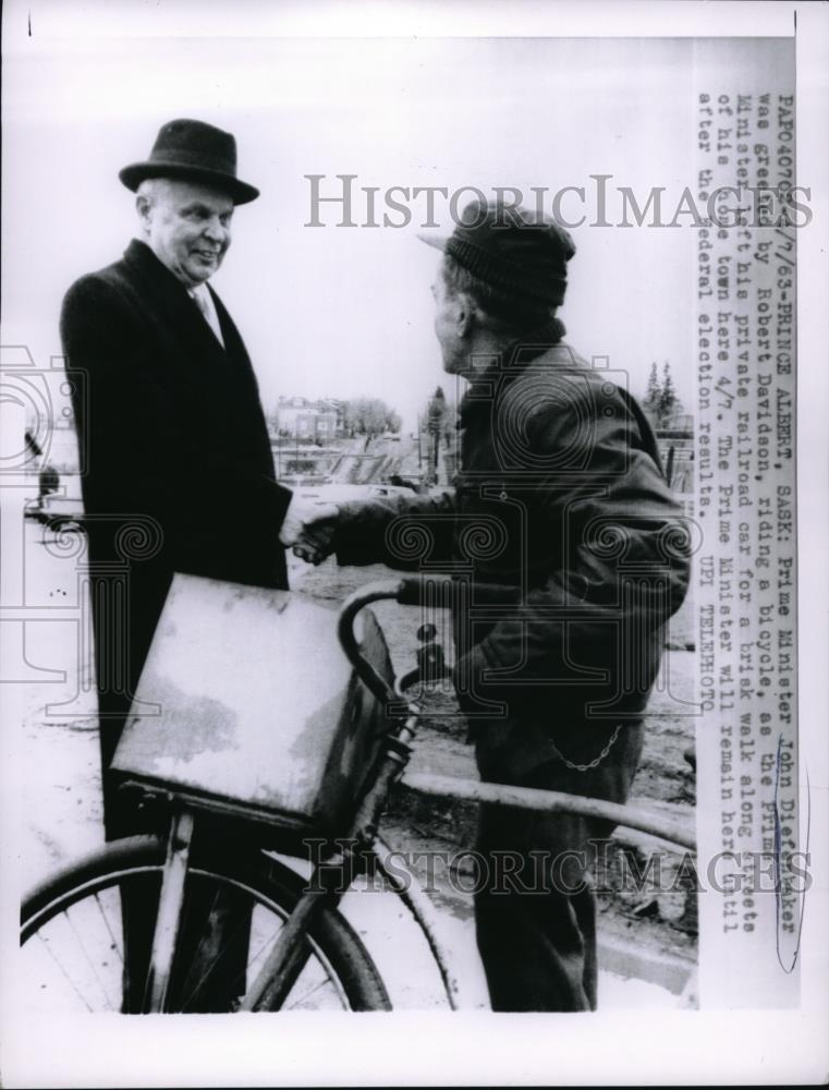 1963 Press Photo Prime Minister John Diefenbaker Robert Davidson - neb35799 - Historic Images