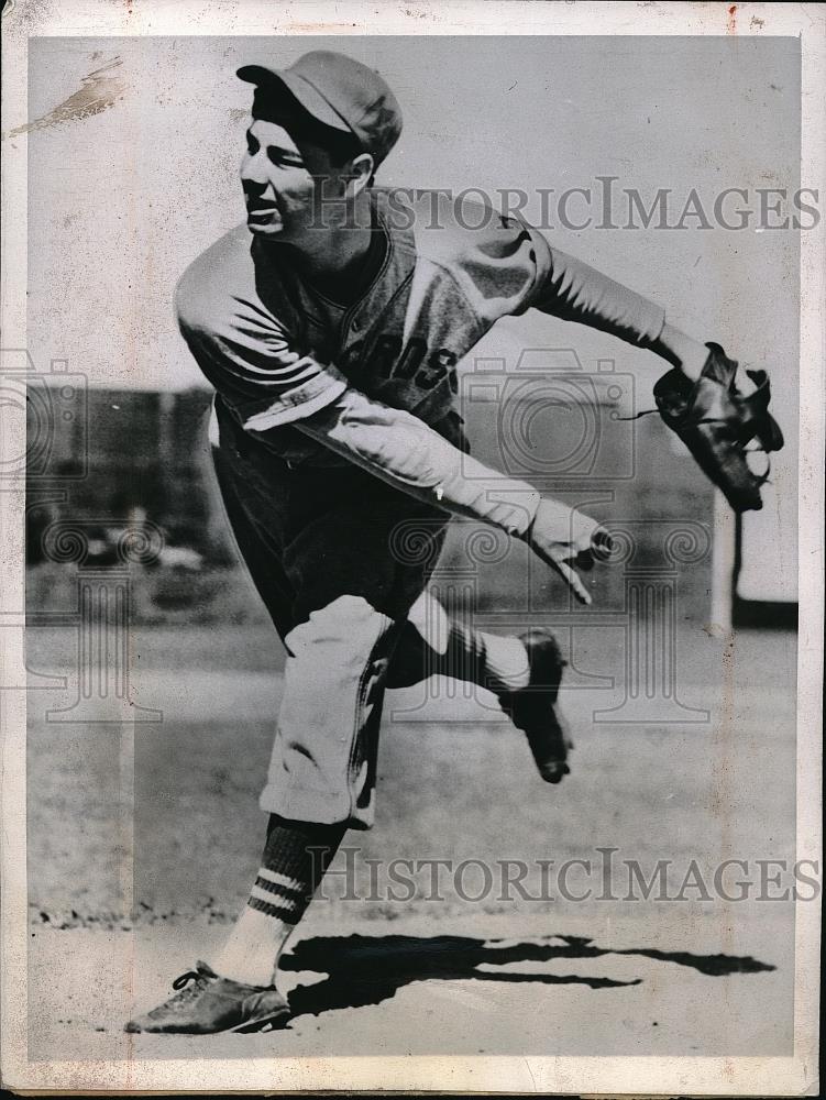 1944 Press Photo Richard &quot;Torpedo Dick&quot; Callahan, Holy Cross College - Historic Images