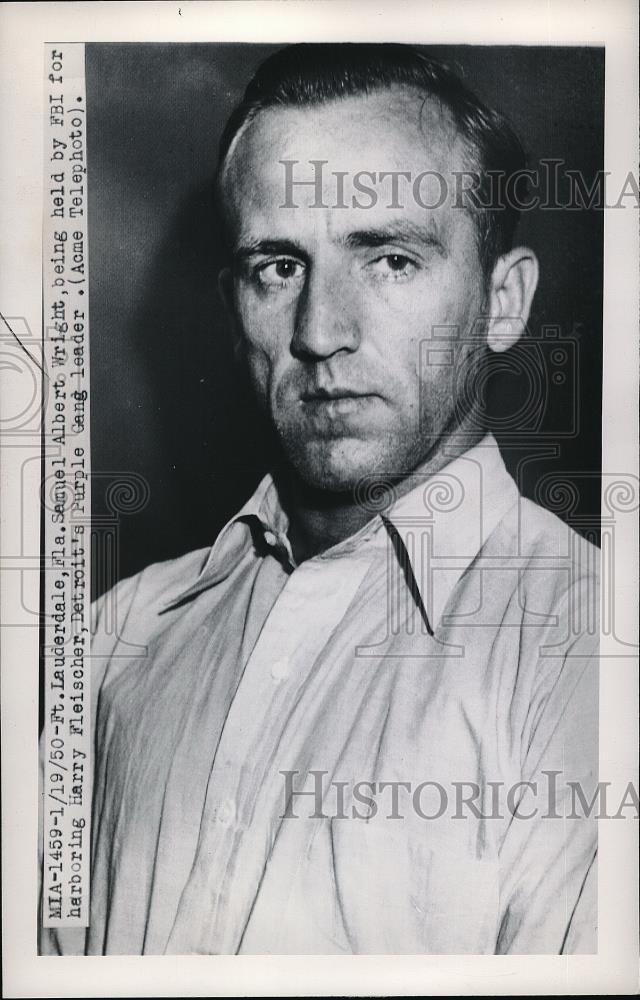 1950 Press Photo Samuel Albert Wright Detained by FBI Harboring Gang Leader - Historic Images