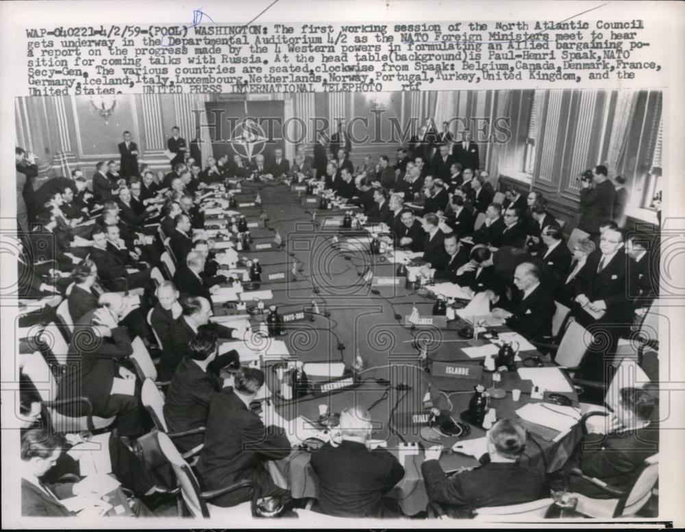 1959 Press Photo Foreign Ministers Paul Henri Speaking During Session - Historic Images